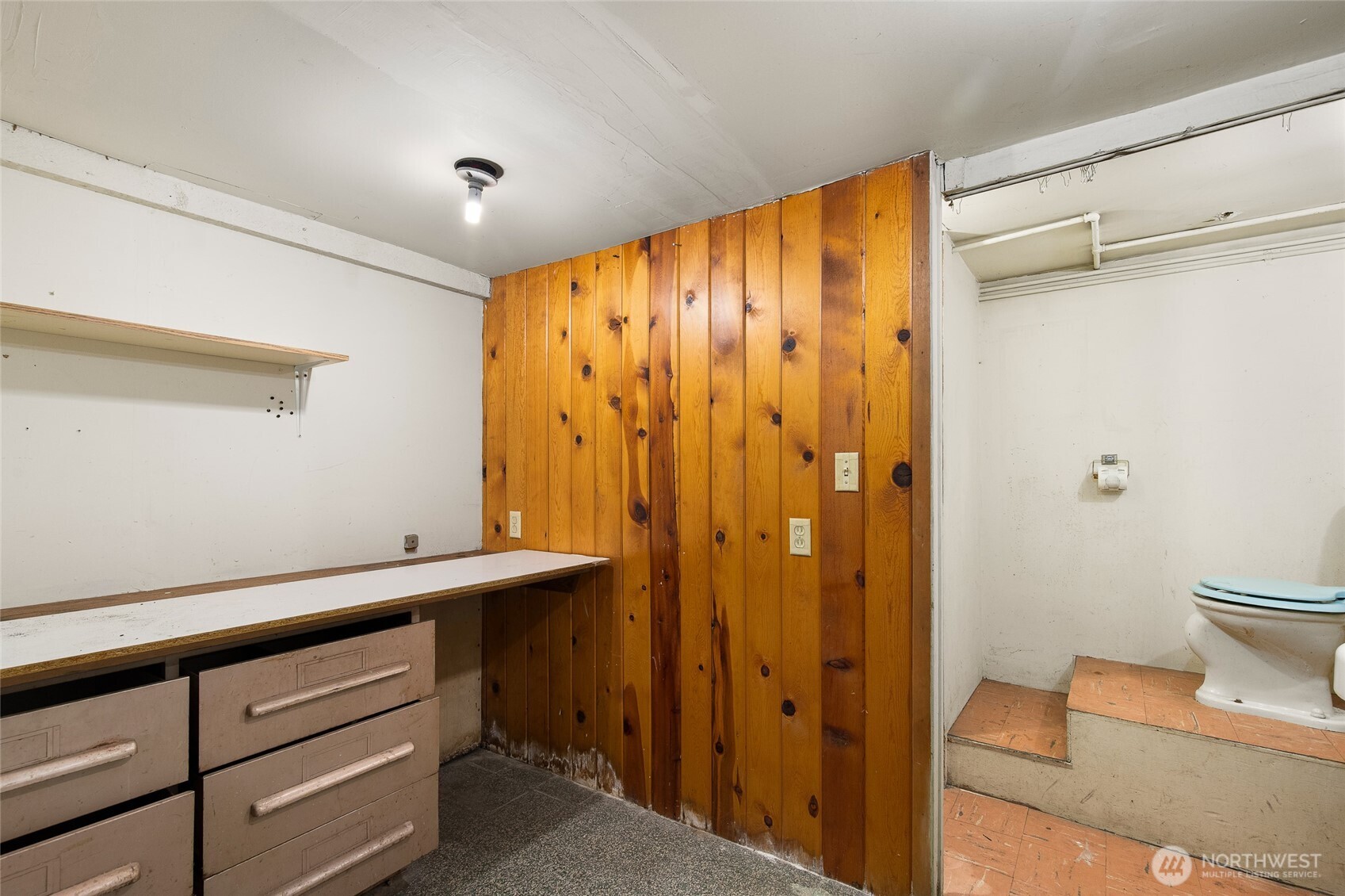 5046 35th Avenue NE, Seattle, WA 98105