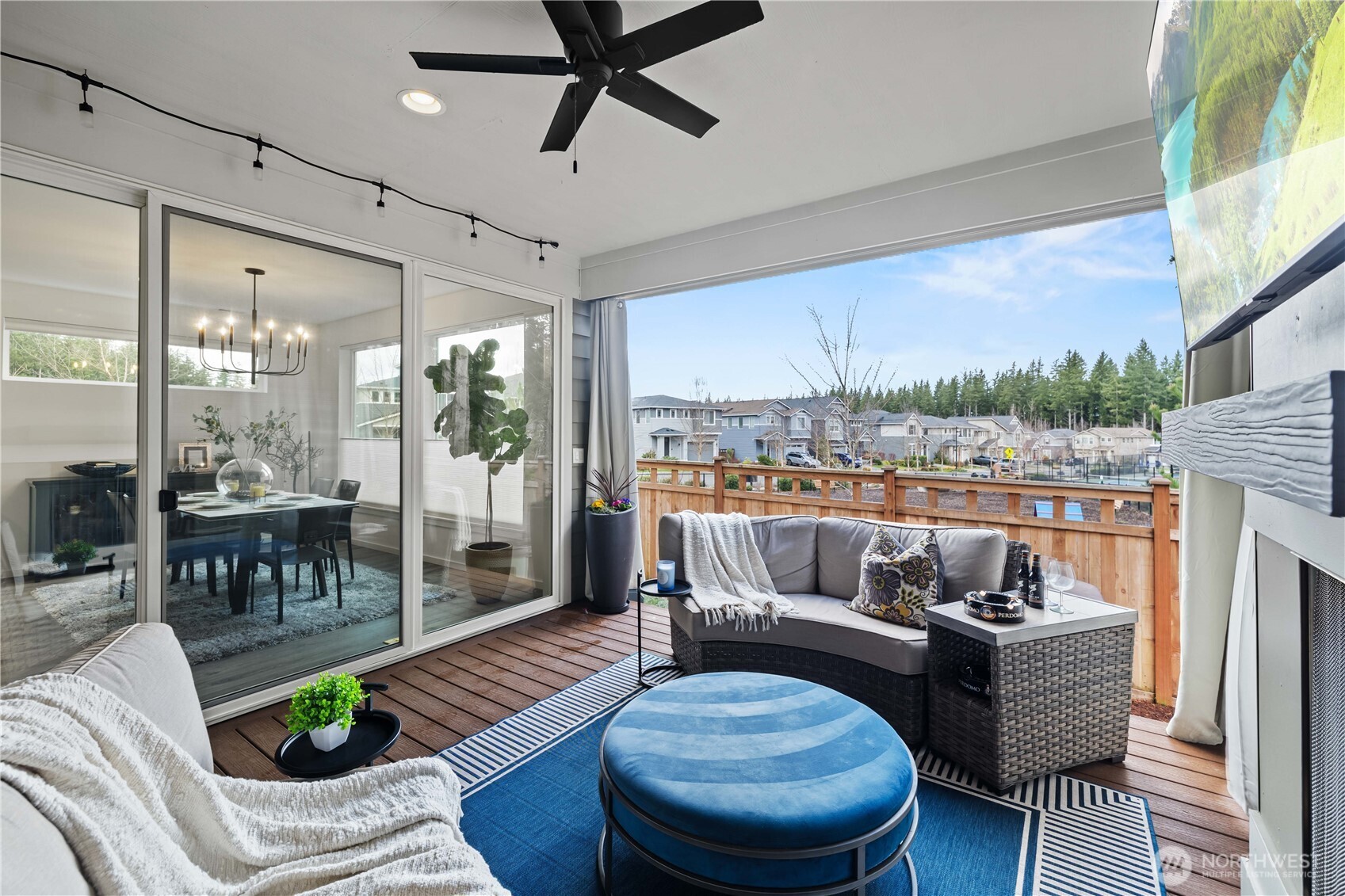 23978 Lily Place SE, Black Diamond, WA 98010