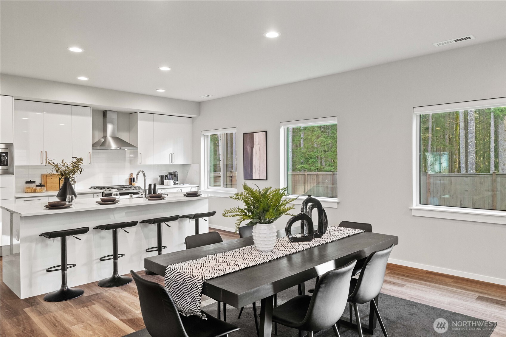 22907 SE Sycamore Street , Black Diamond, WA 98010-5110