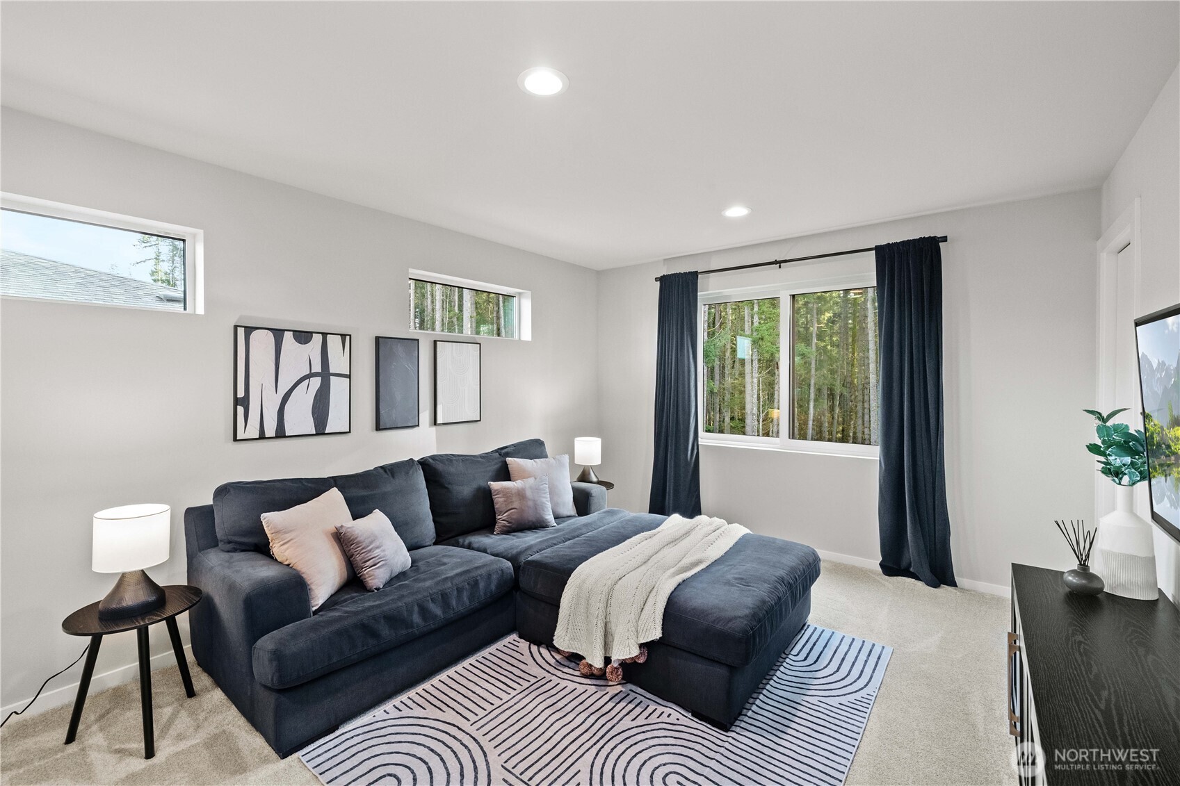 22907 SE Sycamore Street , Black Diamond, WA 98010-5110