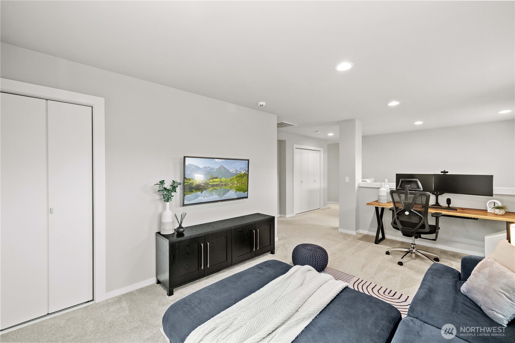 22907 SE Sycamore Street , Black Diamond, WA 98010-5110