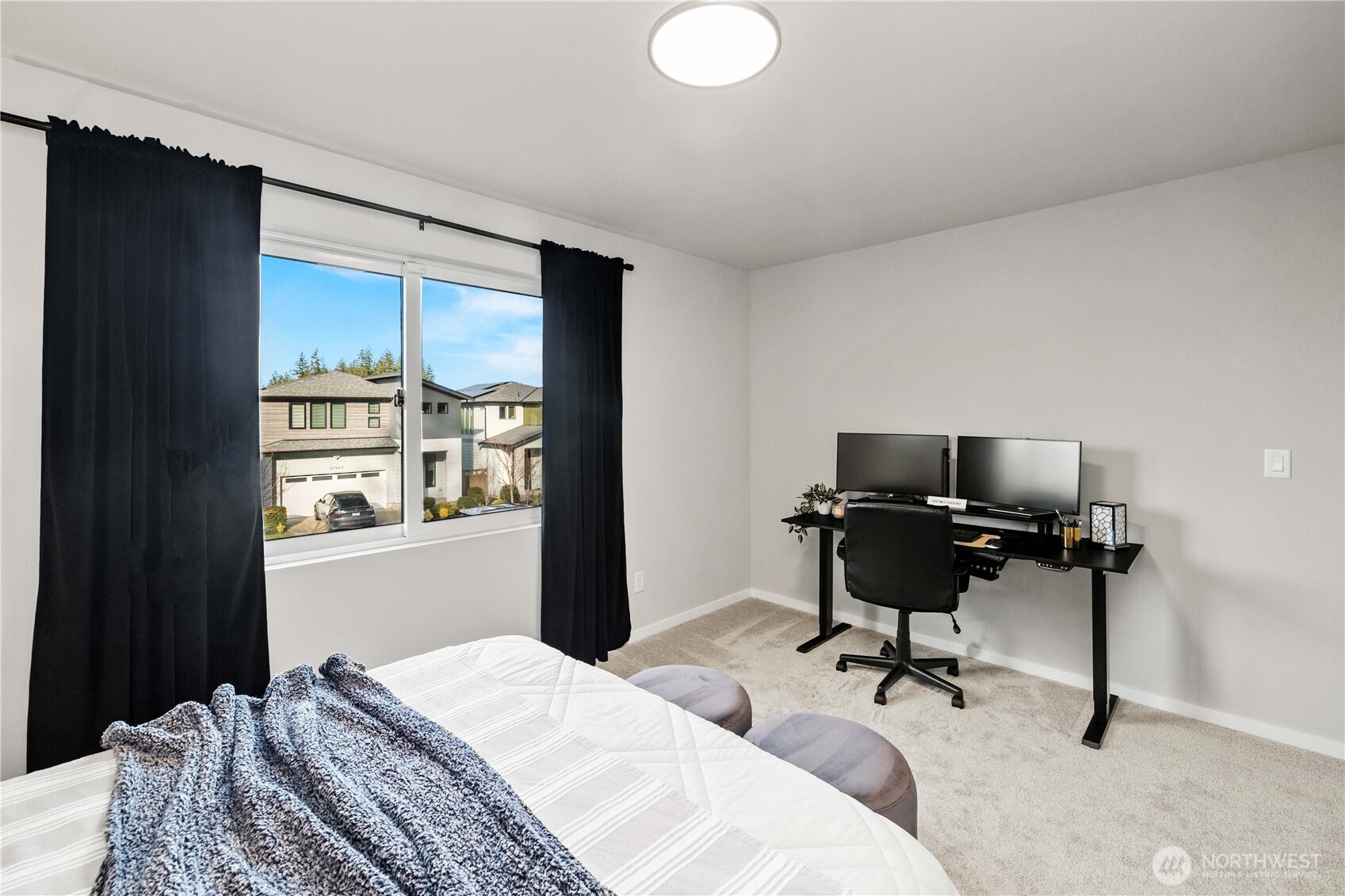 22907 SE Sycamore Street , Black Diamond, WA 98010-5110