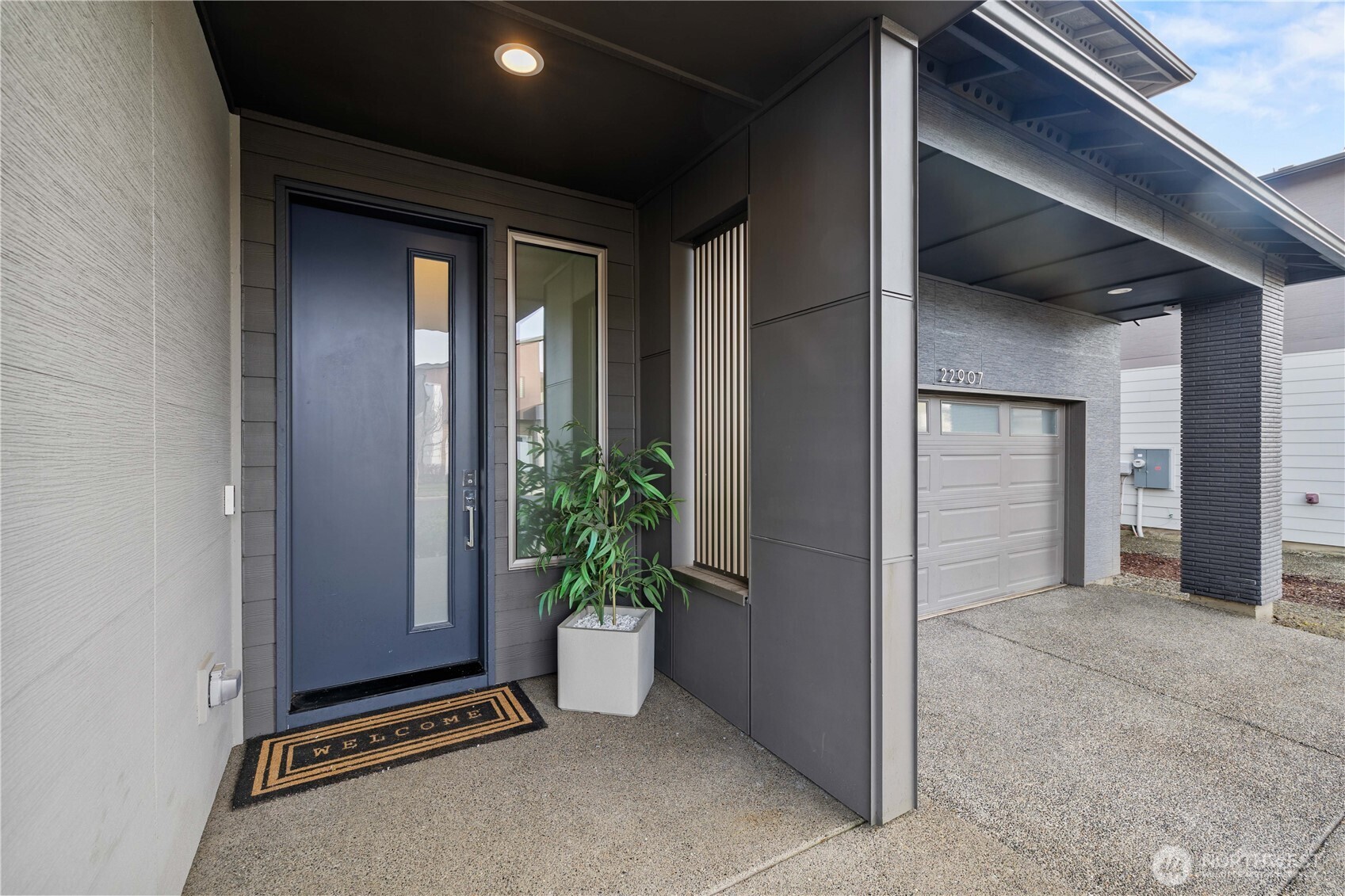 22907 SE Sycamore Street , Black Diamond, WA 98010-5110