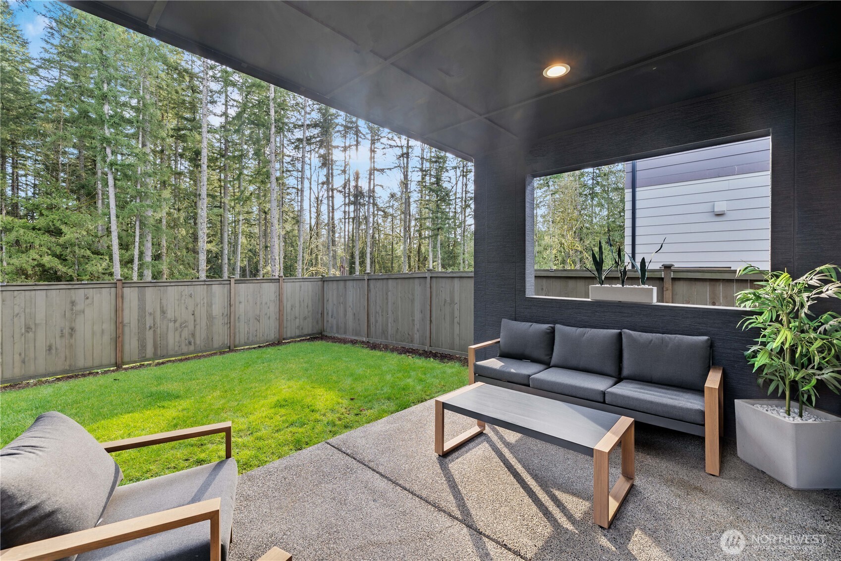 22907 SE Sycamore Street , Black Diamond, WA 98010-5110