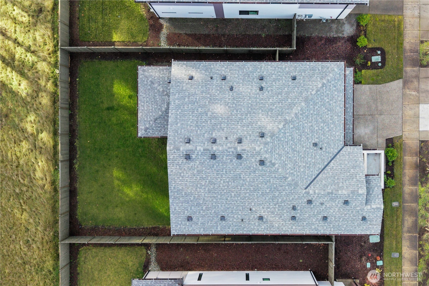 22907 SE Sycamore Street , Black Diamond, WA 98010-5110