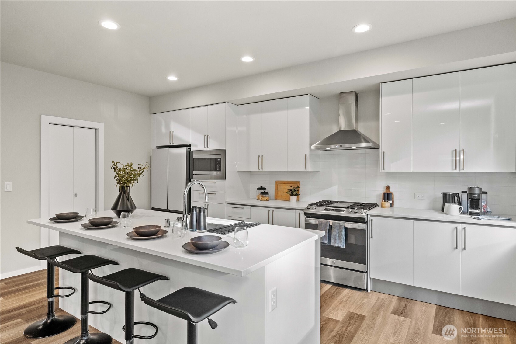 22907 SE Sycamore Street , Black Diamond, WA 98010-5110