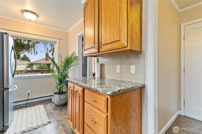 111 E Cindy Road , Centralia, WA 98531 - Photo 8