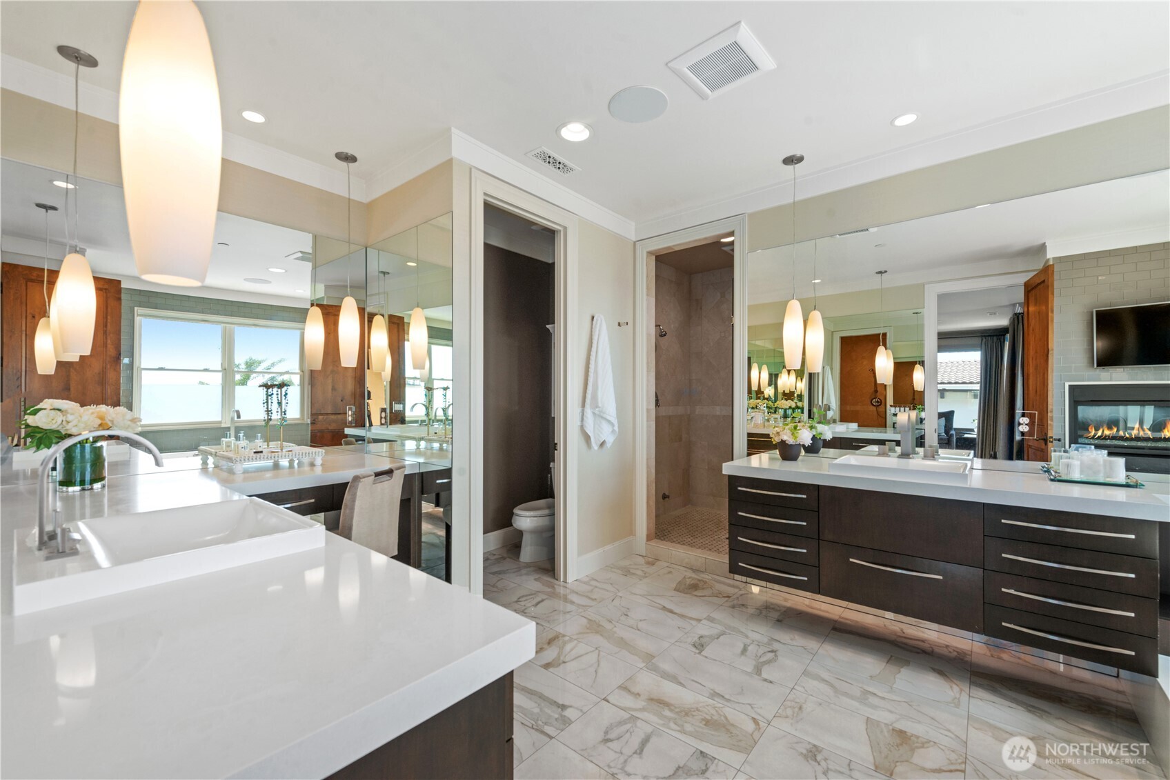 435 8th Avenue W, Kirkland, WA 98033