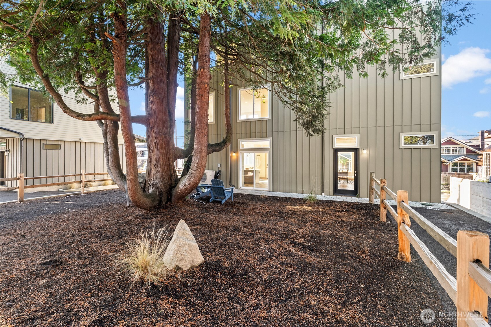 1132 31st Avenue S, Seattle, WA 98144