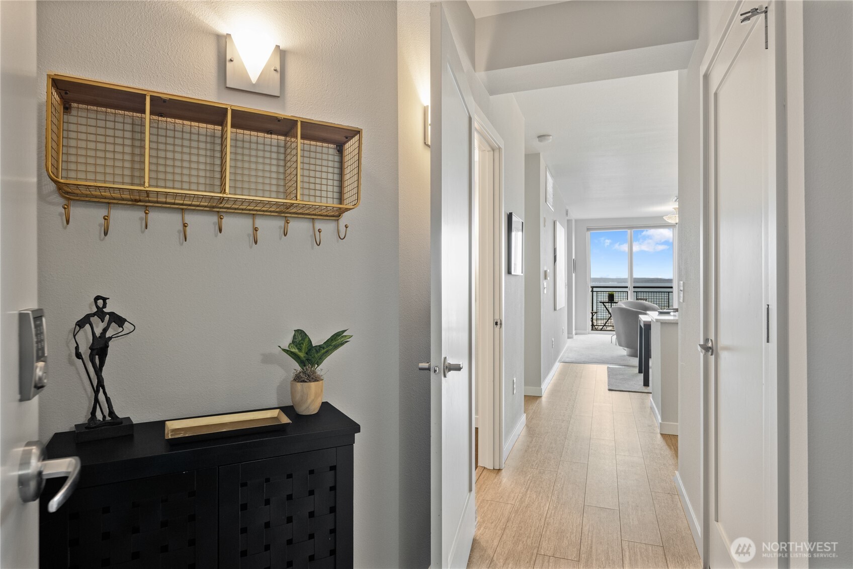 3104 Western Avenue #619, Seattle, WA 98121