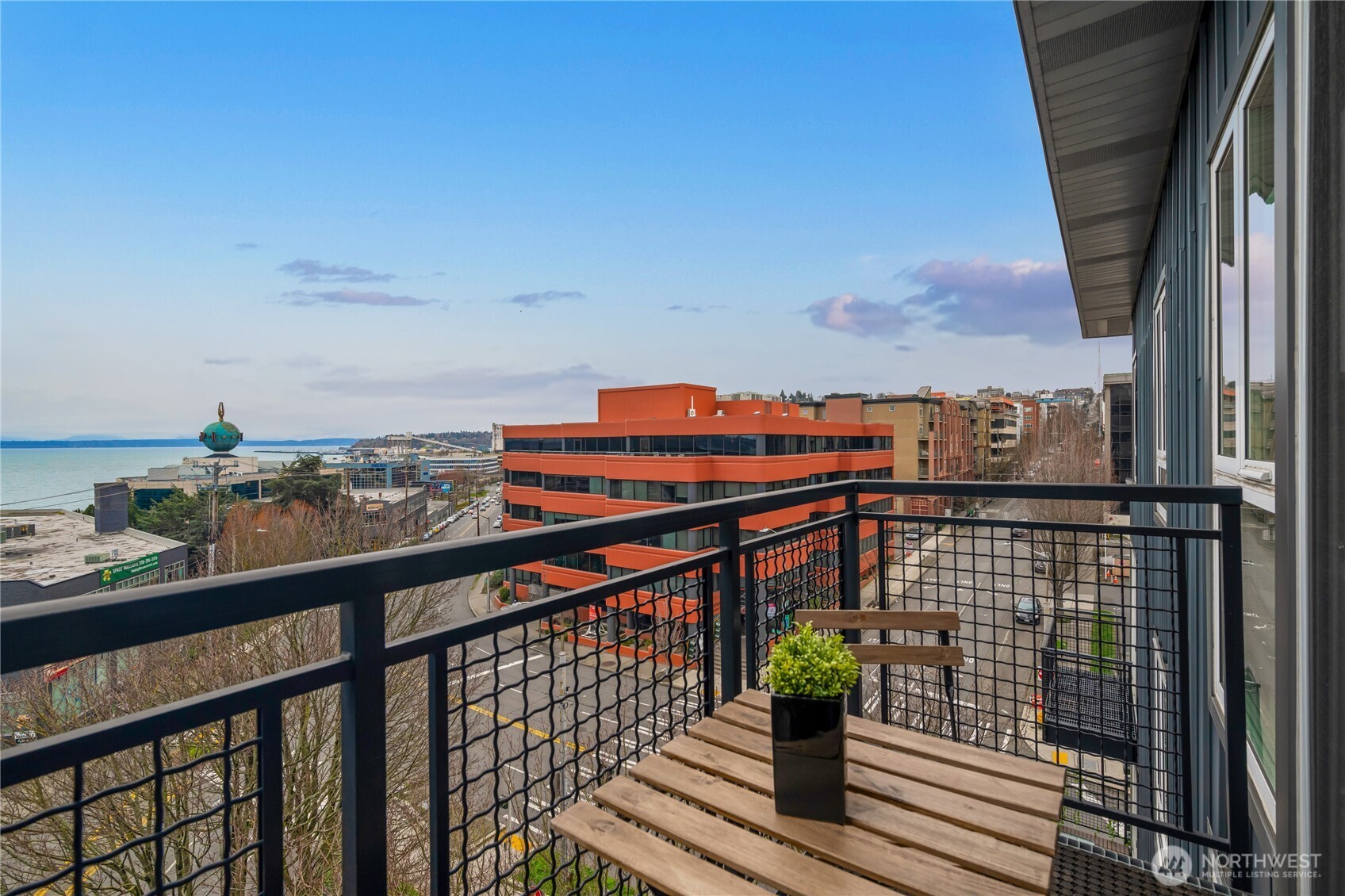 3104 Western Avenue #619, Seattle, WA 98121