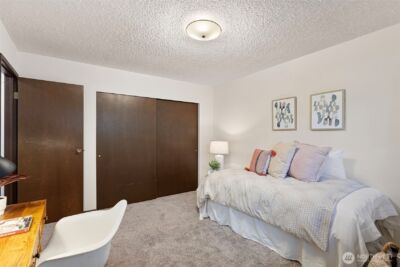 9545 Interlake Avenue N, Seattle, WA 98103 - Photo 24