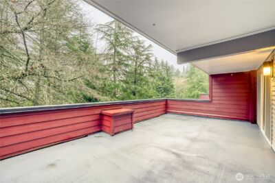 15805 Waynita Way NE #D107, Bothell, WA 98011