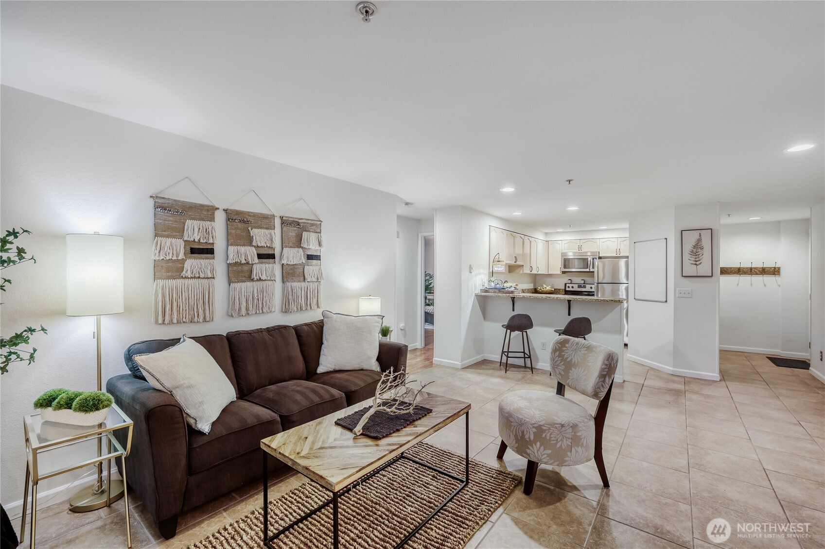 15805 Waynita Way NE #D107, Bothell, WA 98011