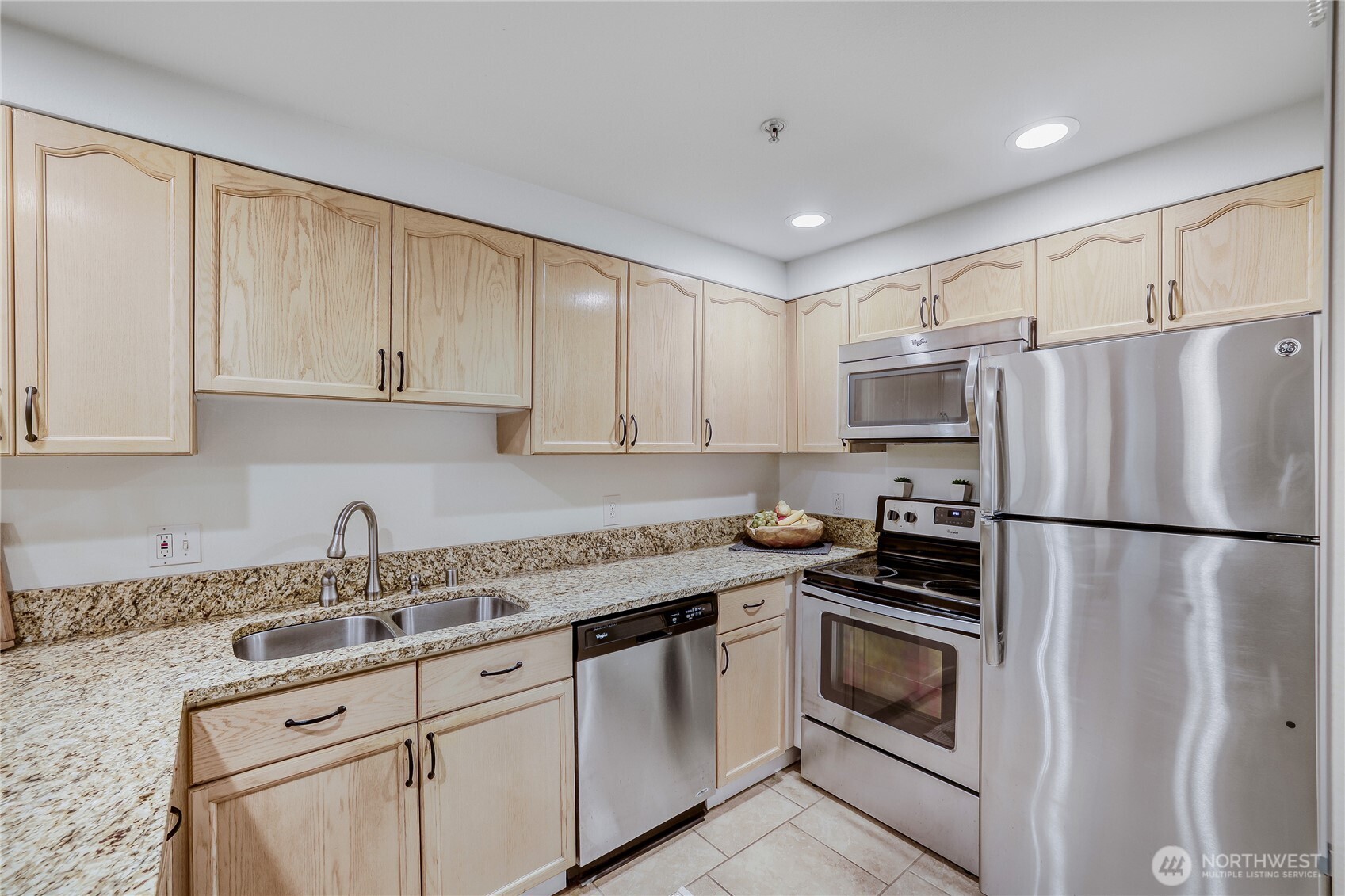 15805 Waynita Way NE #D107, Bothell, WA 98011