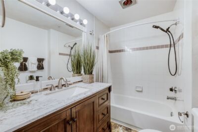 15805 Waynita Way NE #D107, Bothell, WA 98011 - Photo 9