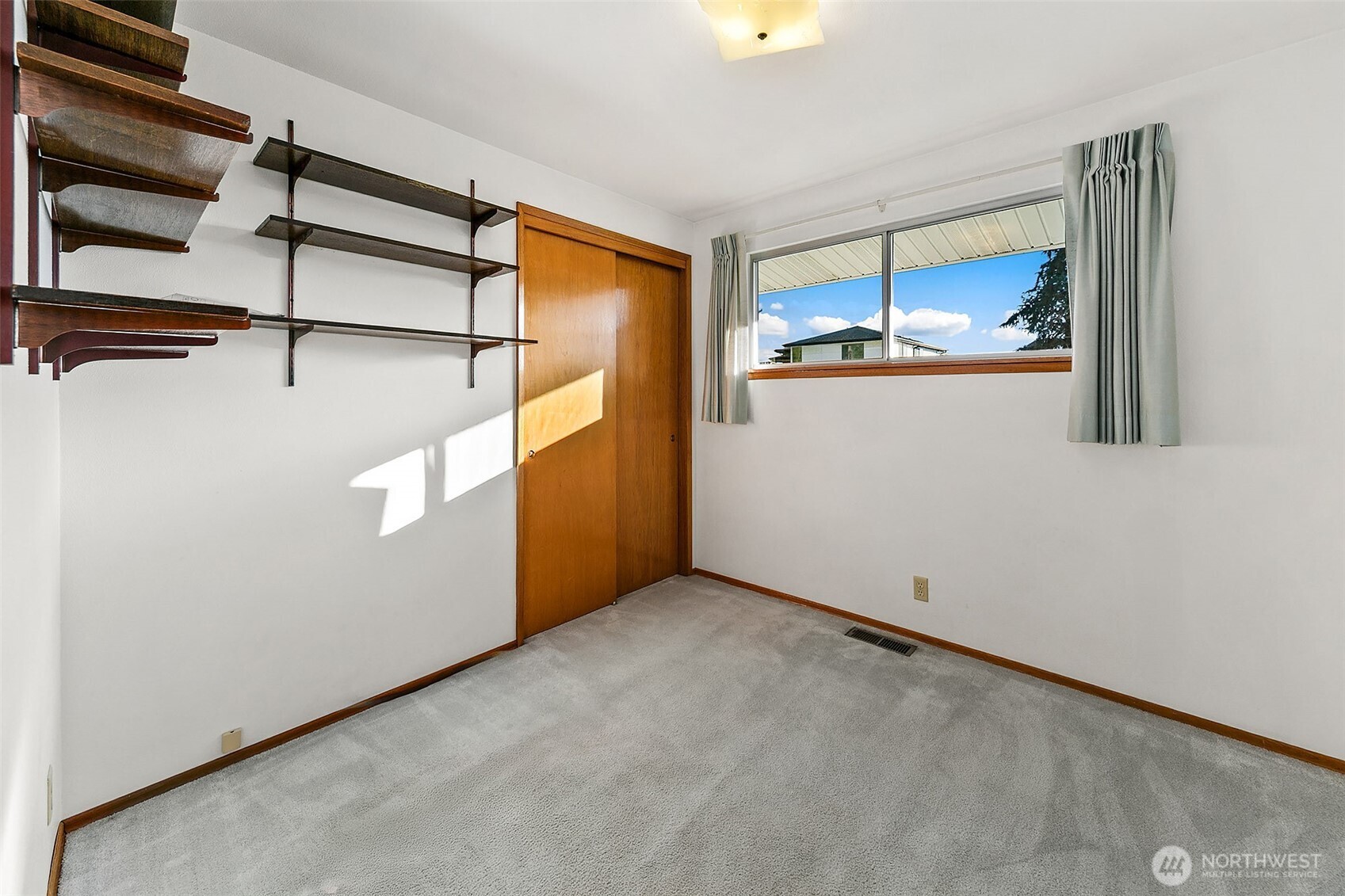 2624 SW 172nd Street , Burien, WA 98166