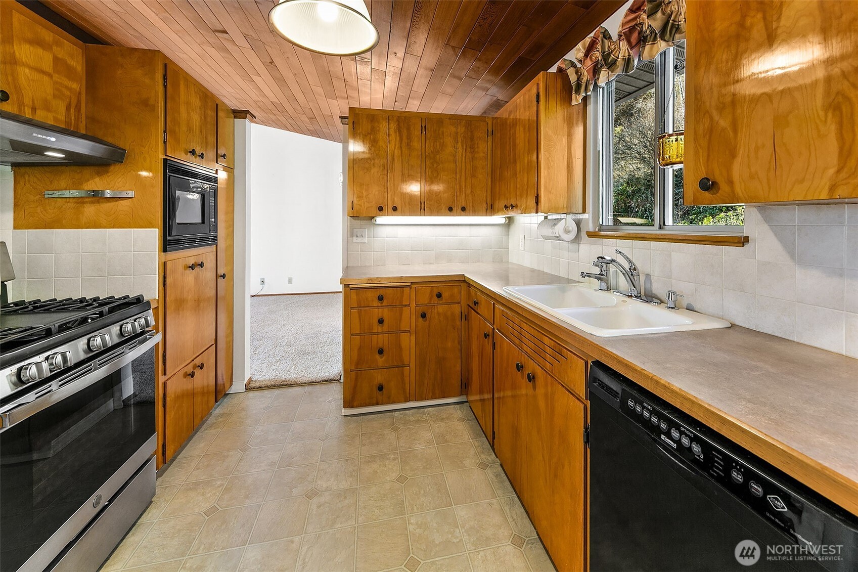 2624 SW 172nd Street , Burien, WA 98166