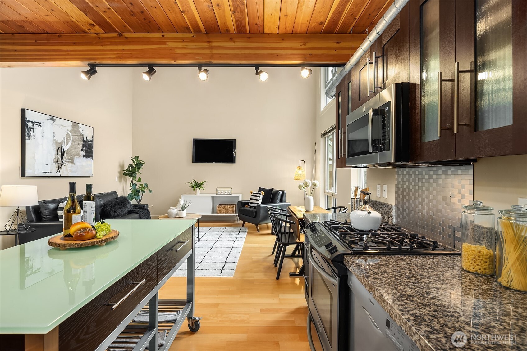 530 Broadway E #236, Seattle, WA 98102