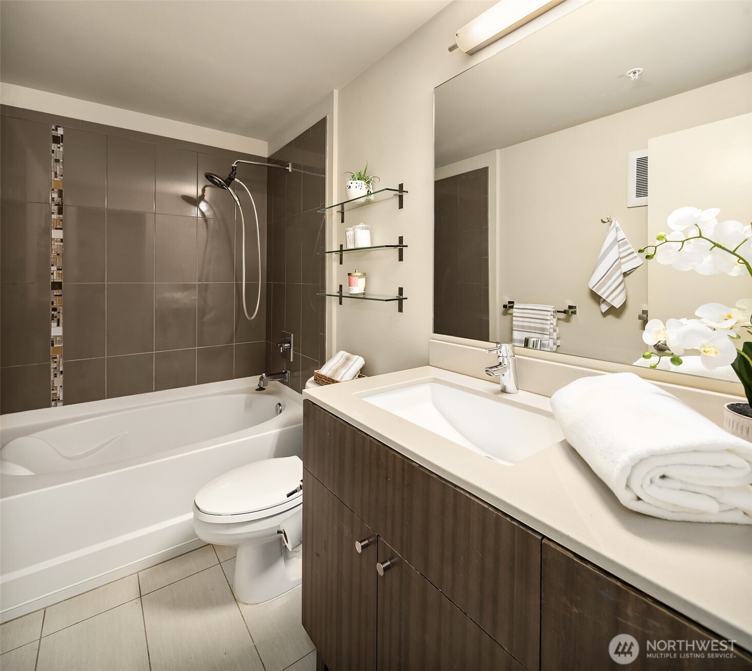 530 Broadway E #236, Seattle, WA 98102