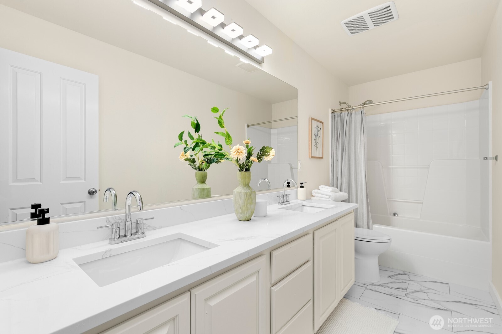 252 245th Place NE, Sammamish, WA 98074