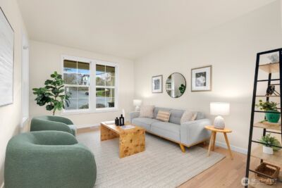 252 245th Place NE, Sammamish, WA 98074 - Photo 2