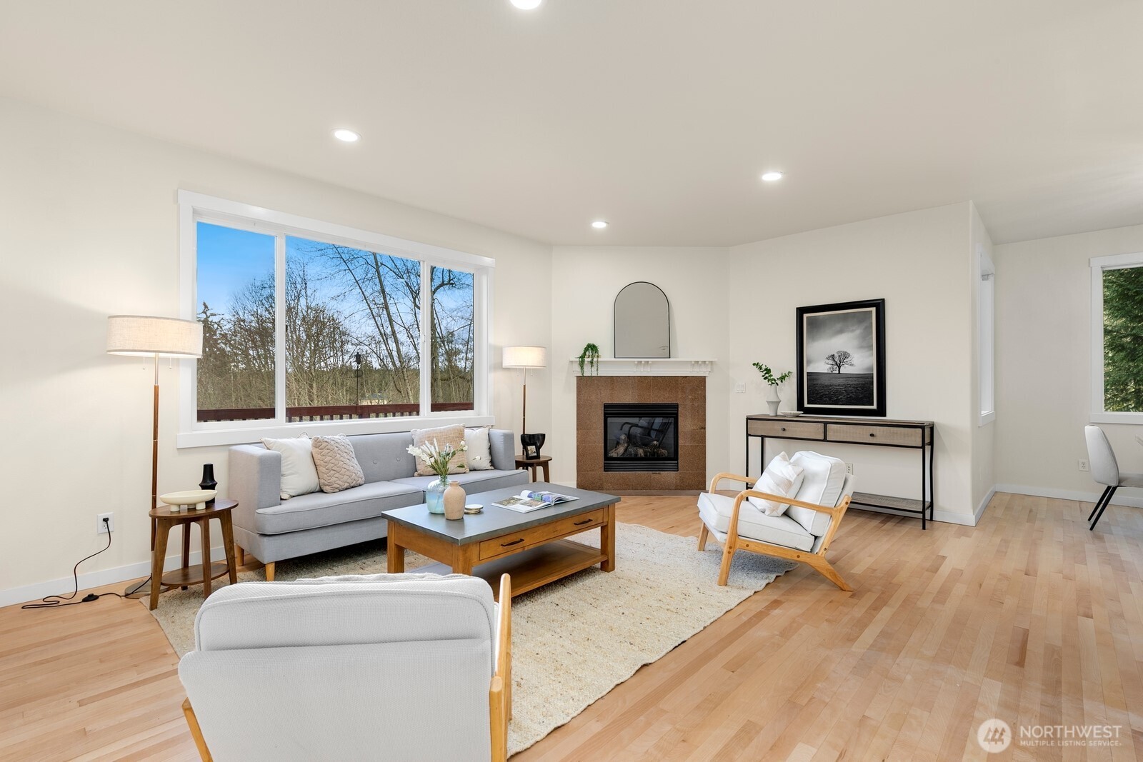 252 245th Place NE, Sammamish, WA 98074