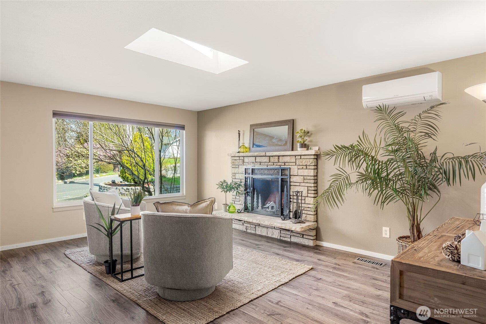 9537 S 213th Street , Kent, WA 98031