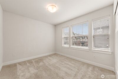 1321 Greenwich Walk NE, Issaquah, WA 98029 - Photo 18