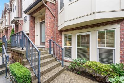 1321 Greenwich Walk NE, Issaquah, WA 98029 - Photo 2