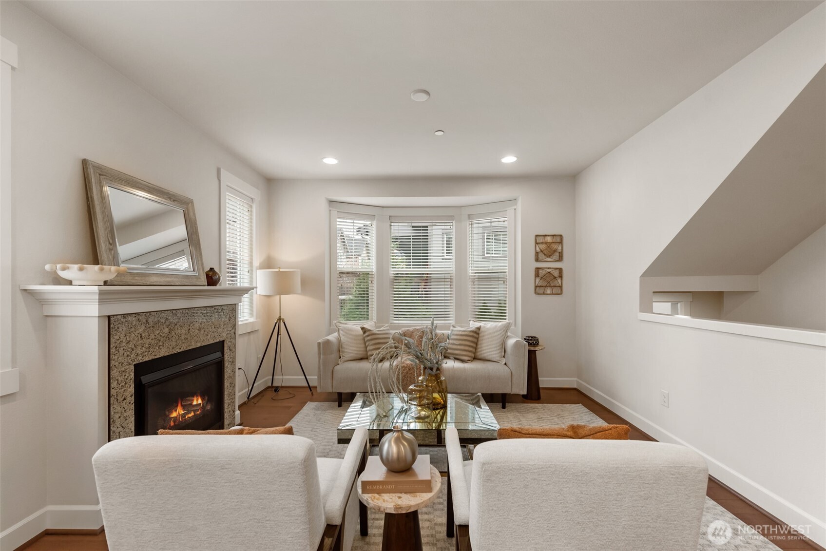 1321 Greenwich Walk NE, Issaquah, WA 98029