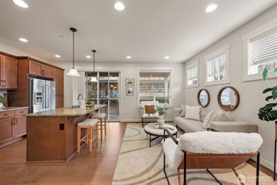 1321 Greenwich Walk NE, Issaquah, WA 98029 - Photo 6