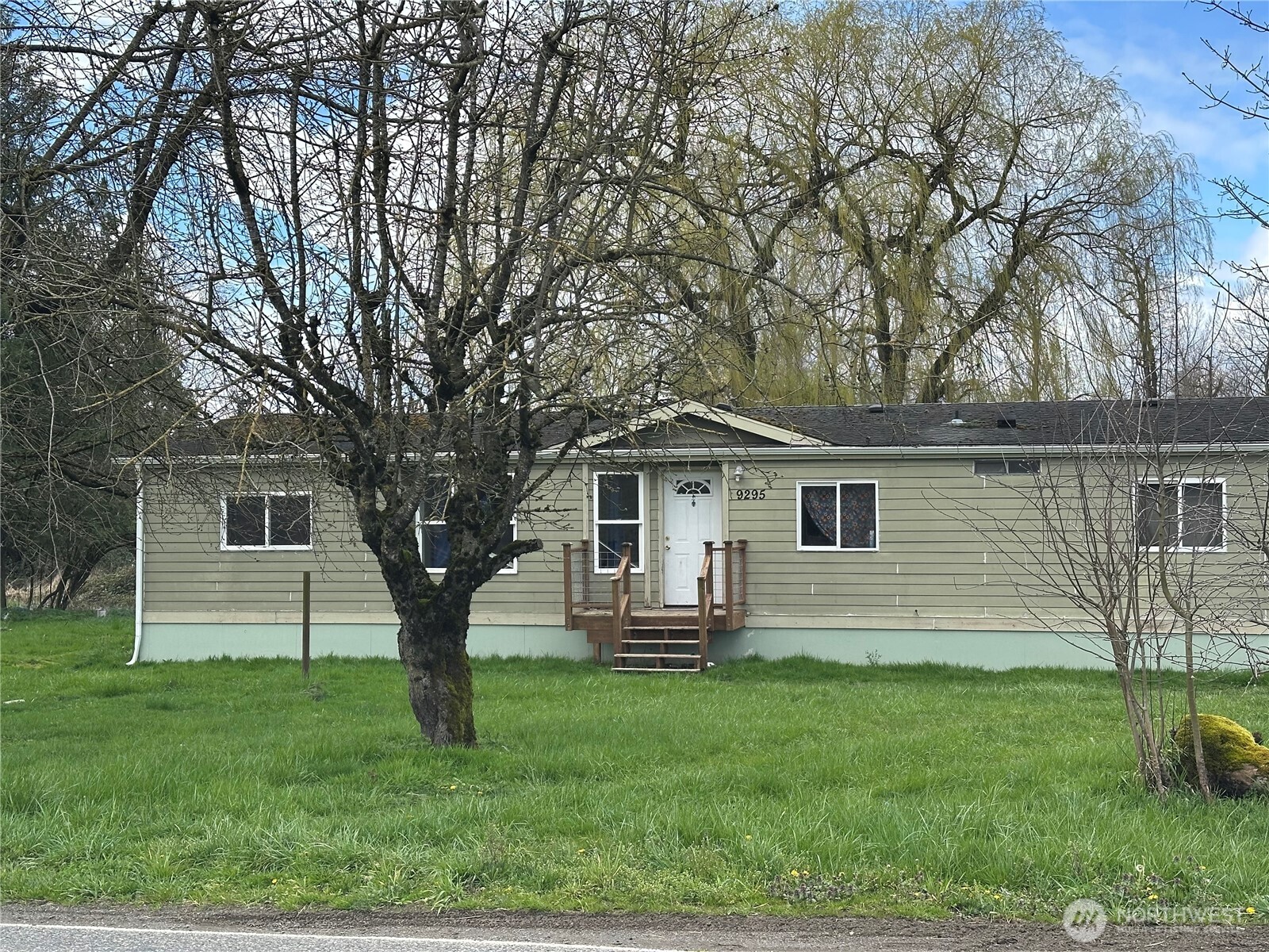 9295 N Telegraph Road , Sumas, WA 98295