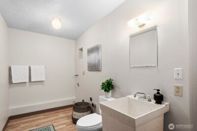 2014 193rd Avenue SE, Sammamish, WA 98075 - Photo 23