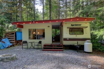 171 4 Christmas Tree Circle , Deming, WA 98244