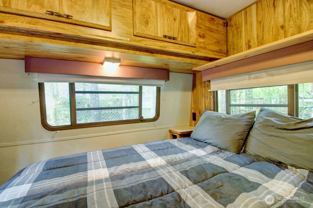 171 4 Christmas Tree Circle , Deming, WA 98244