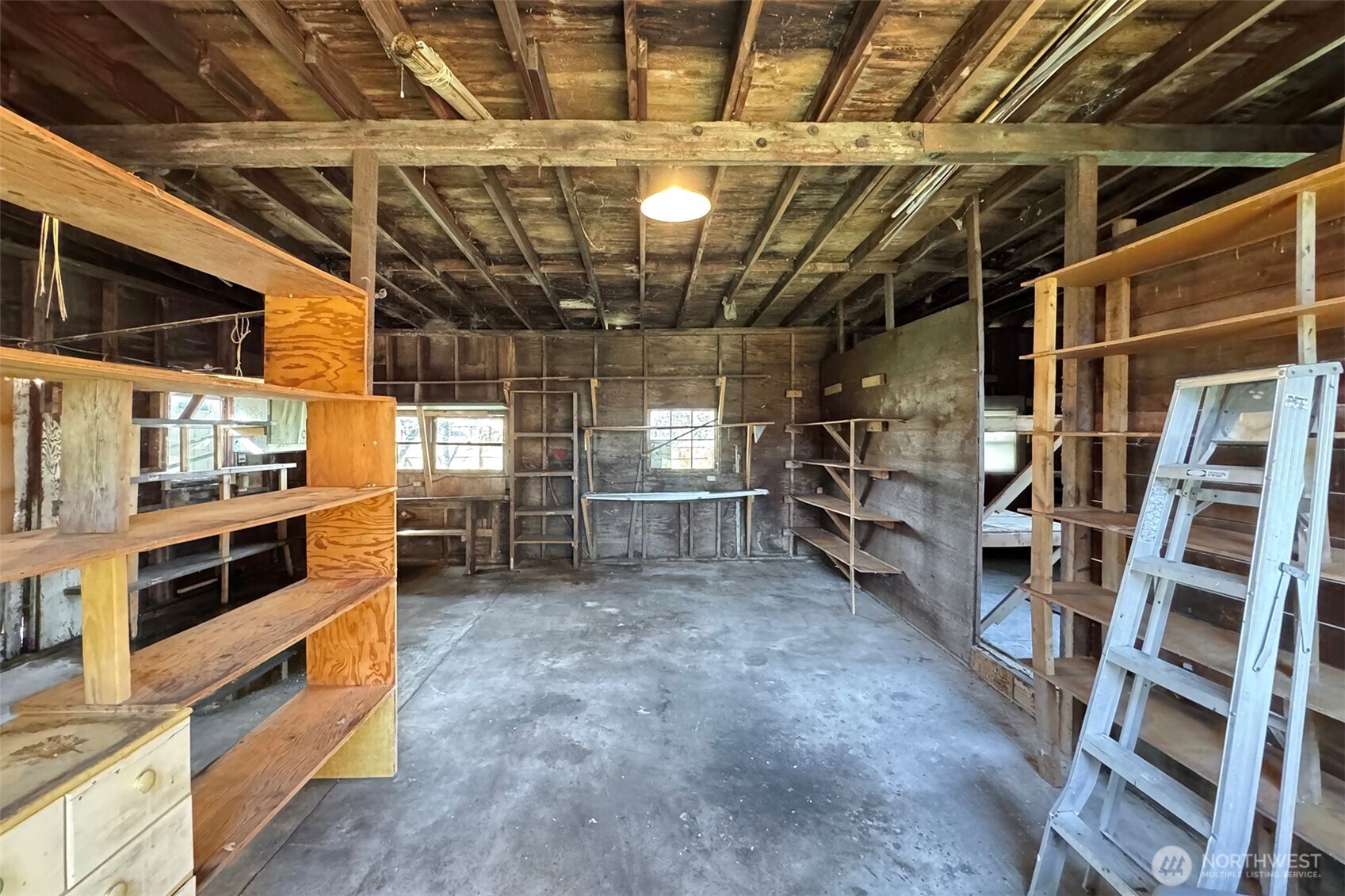 2367 E Fourth Avenue , Port Angeles, WA 98362