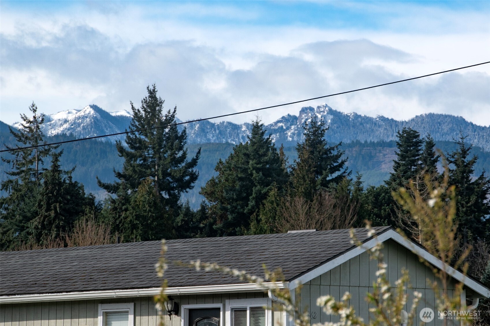 2367 E Fourth Avenue , Port Angeles, WA 98362