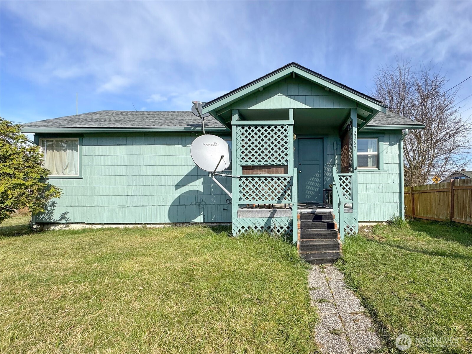 2367 E Fourth Avenue , Port Angeles, WA 98362