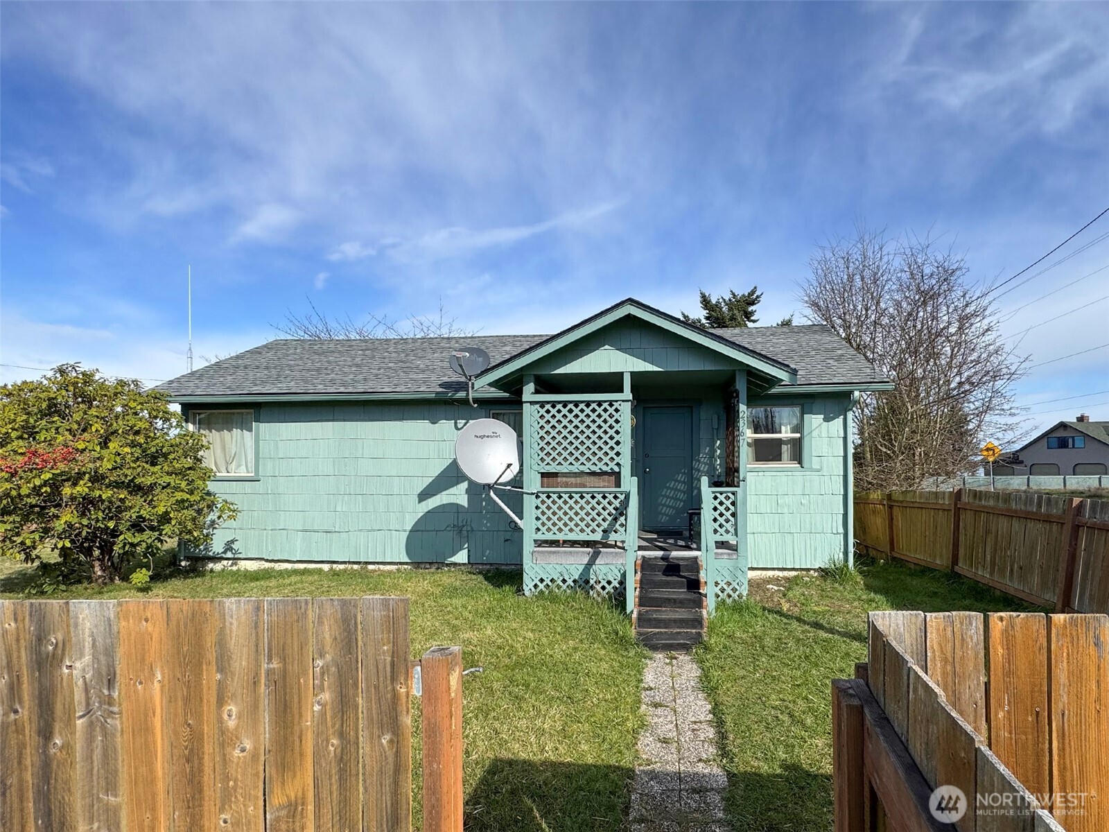 2367 E Fourth Avenue , Port Angeles, WA 98362