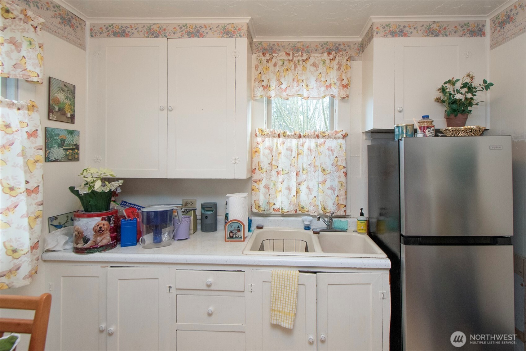 2367 E Fourth Avenue , Port Angeles, WA 98362