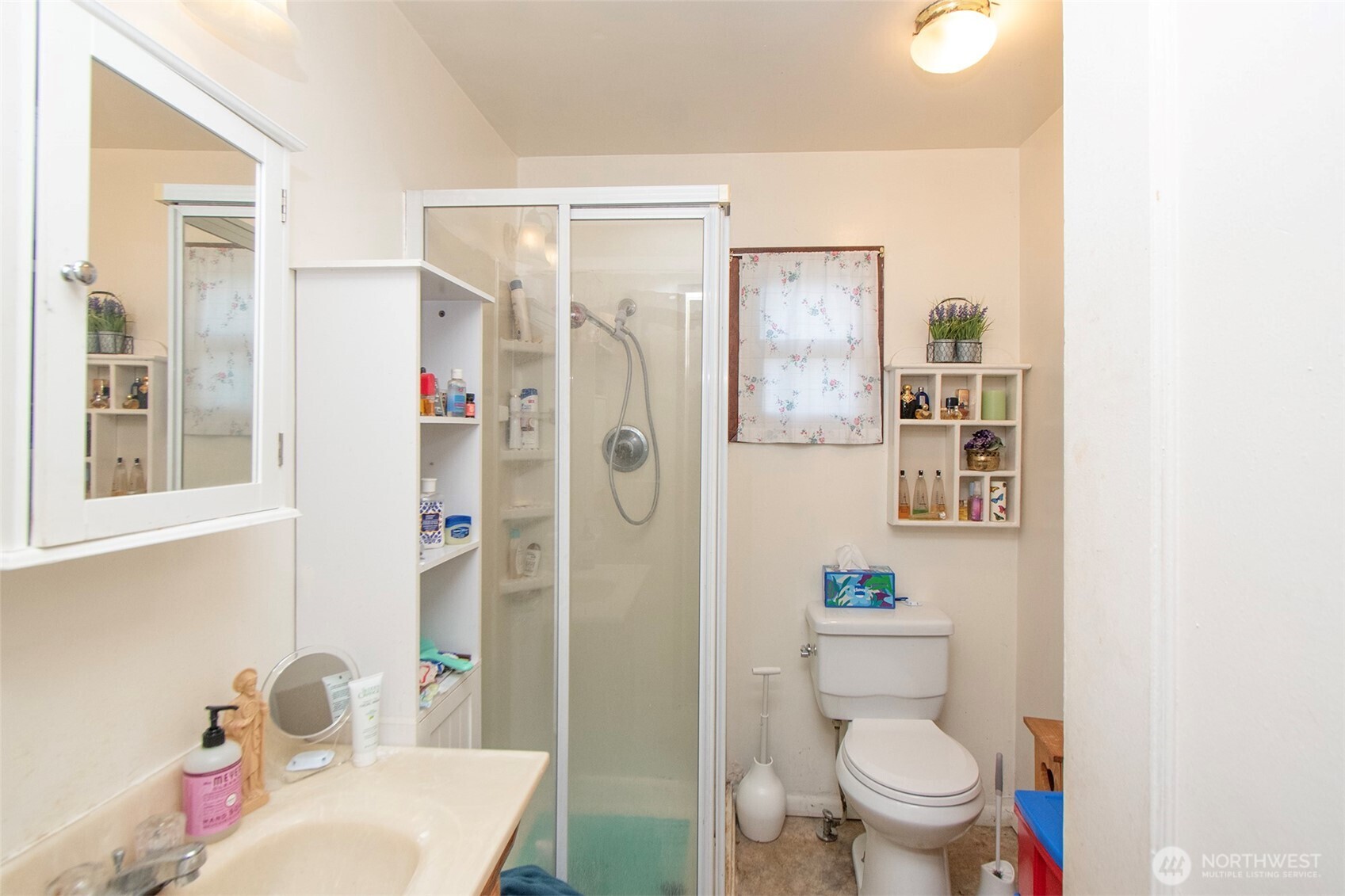 2367 E Fourth Avenue , Port Angeles, WA 98362