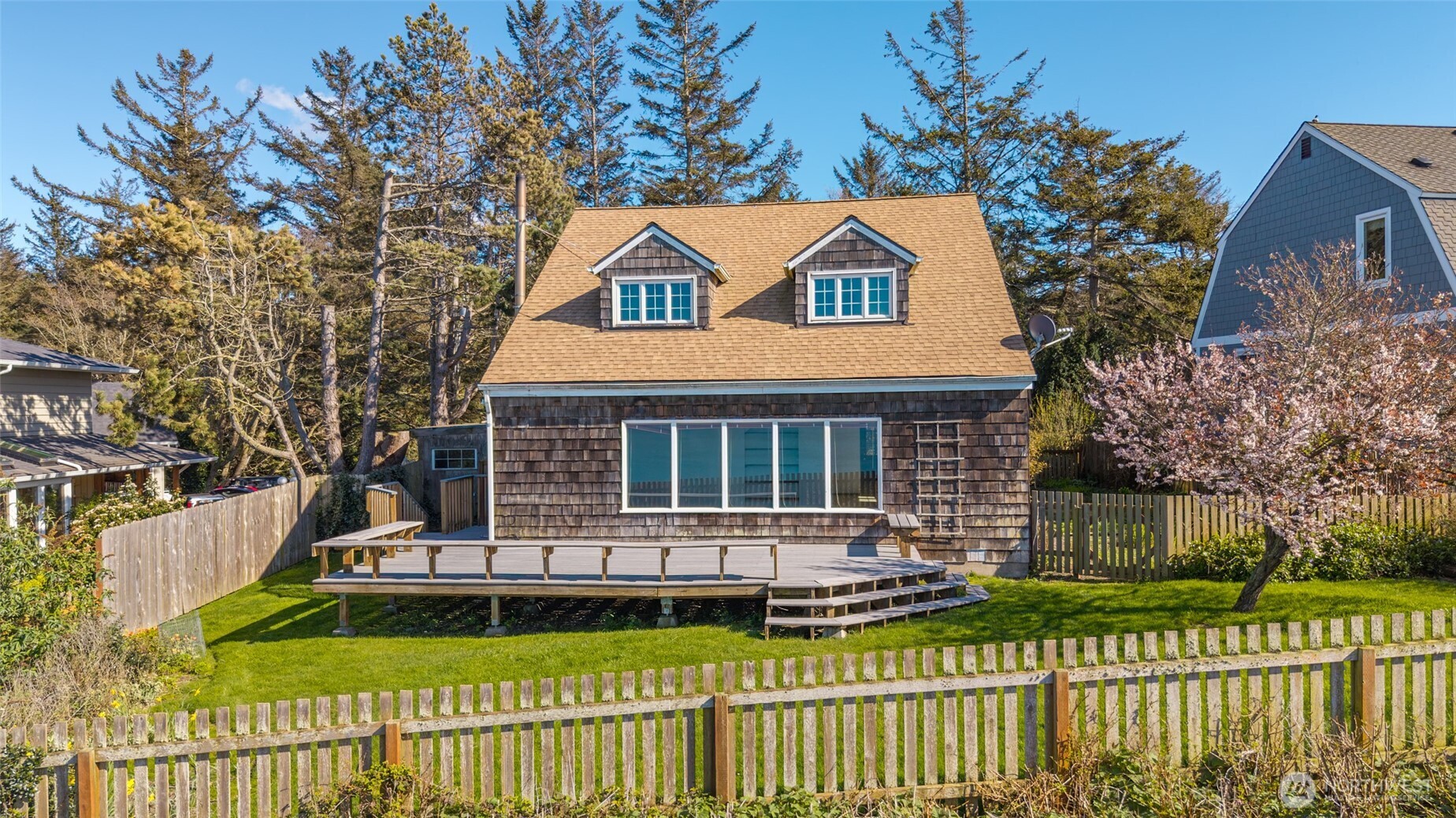 1369 Chatham Lane , Oak Harbor, WA 98277