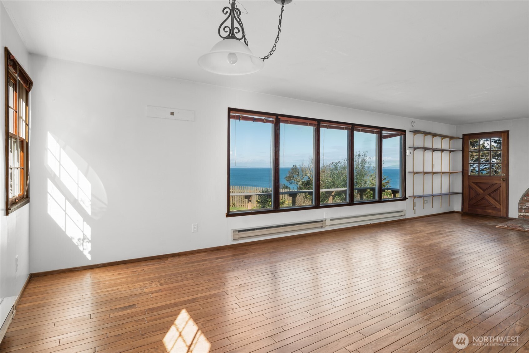 1369 Chatham Lane , Oak Harbor, WA 98277