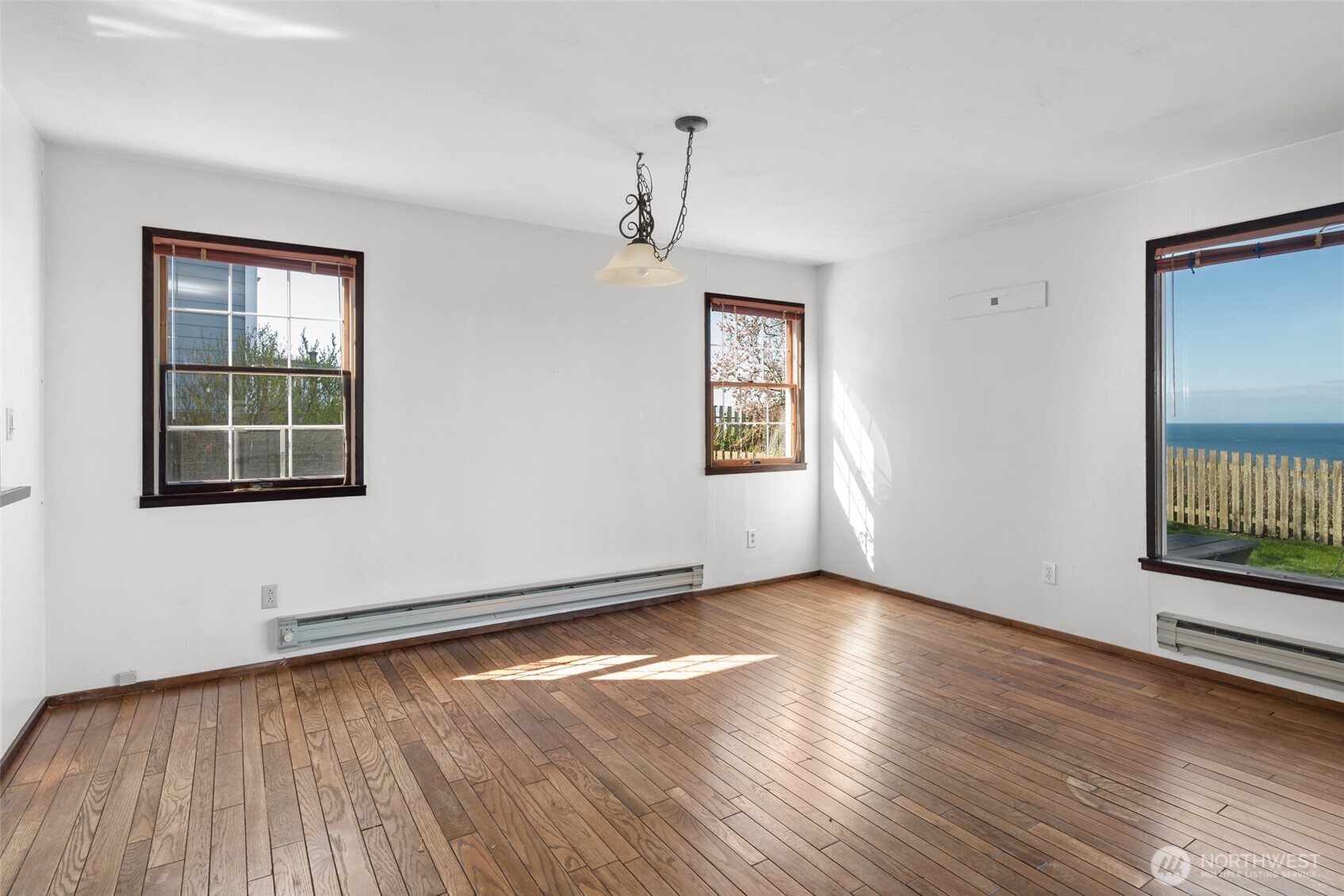 1369 Chatham Lane , Oak Harbor, WA 98277