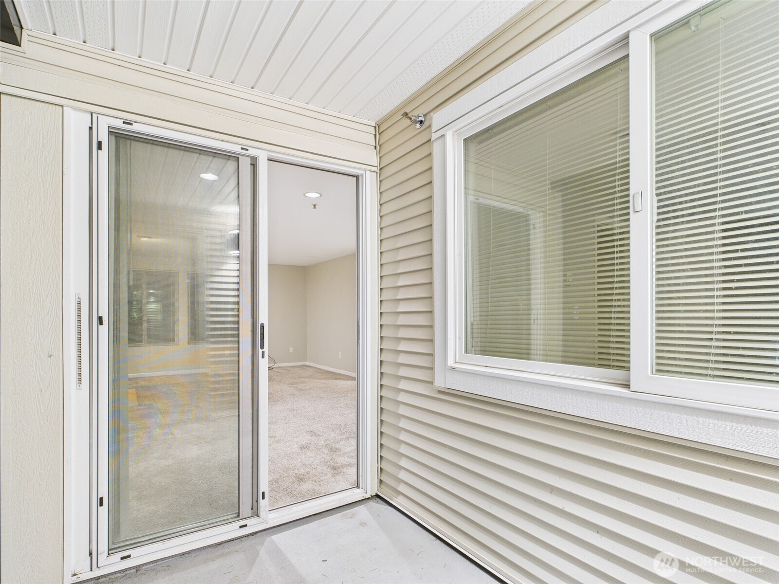 26335 116th Avenue SE #H 205, Kent, WA 98030