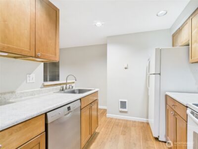26335 116th Avenue SE #H 205, Kent, WA 98030 - Photo 5
