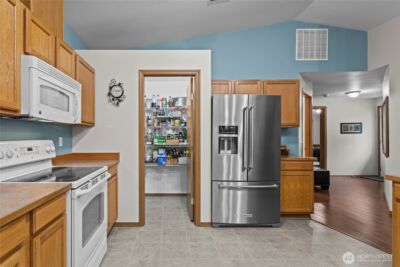 21701 31st Avenue E, Spanaway, WA 98387 - Photo 15