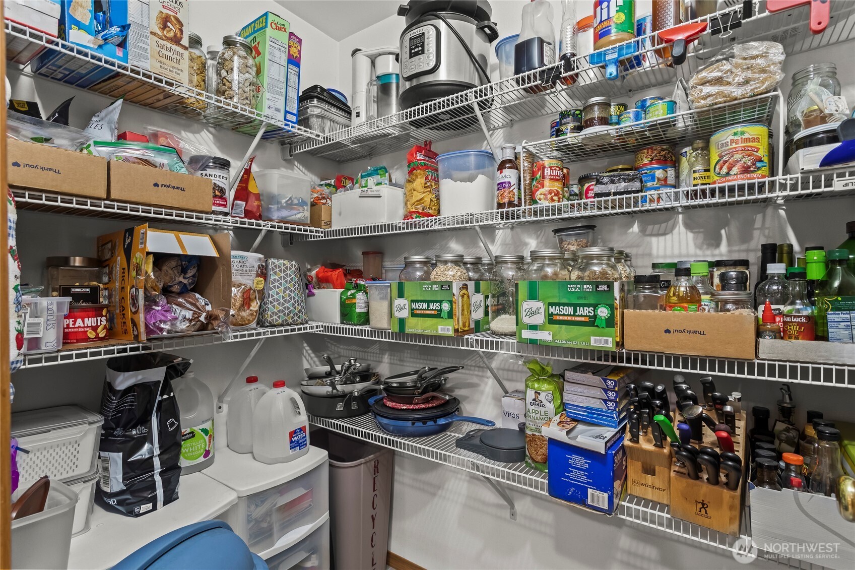 21701 31st Avenue E, Spanaway, WA 98387