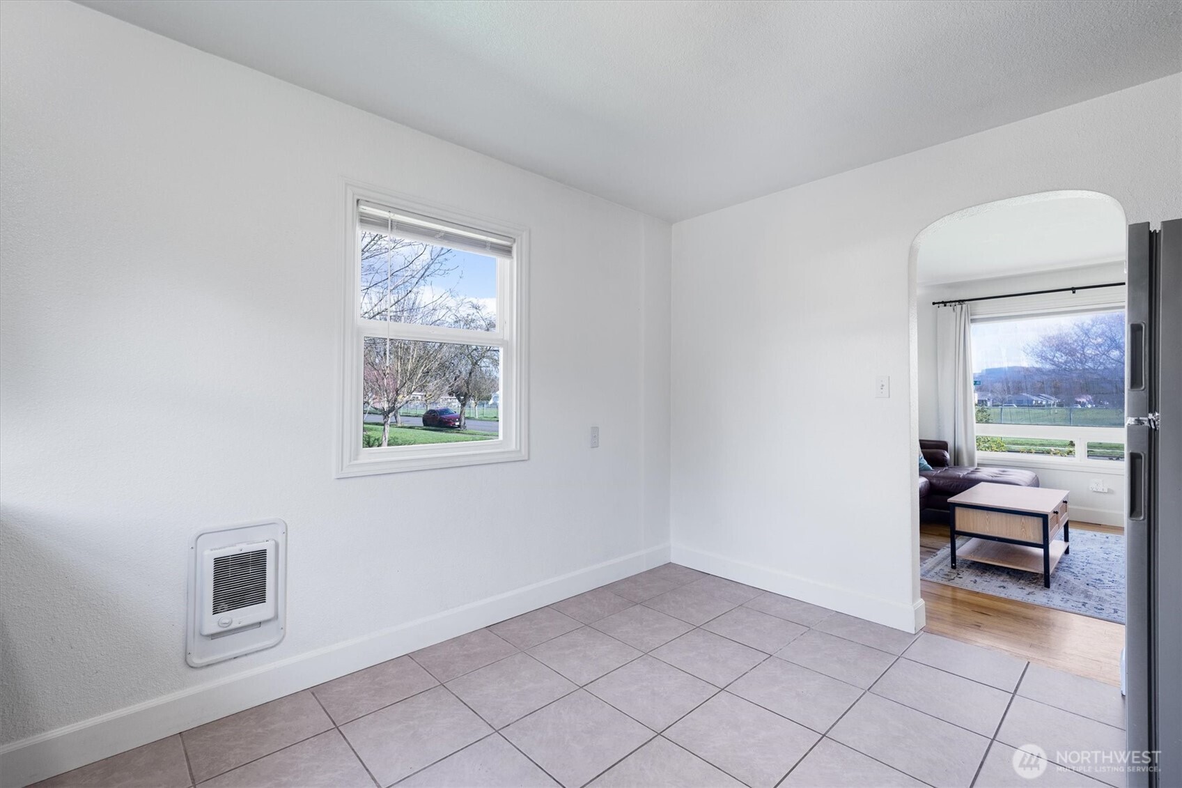 835 20th Avenue , Longview, WA 98632